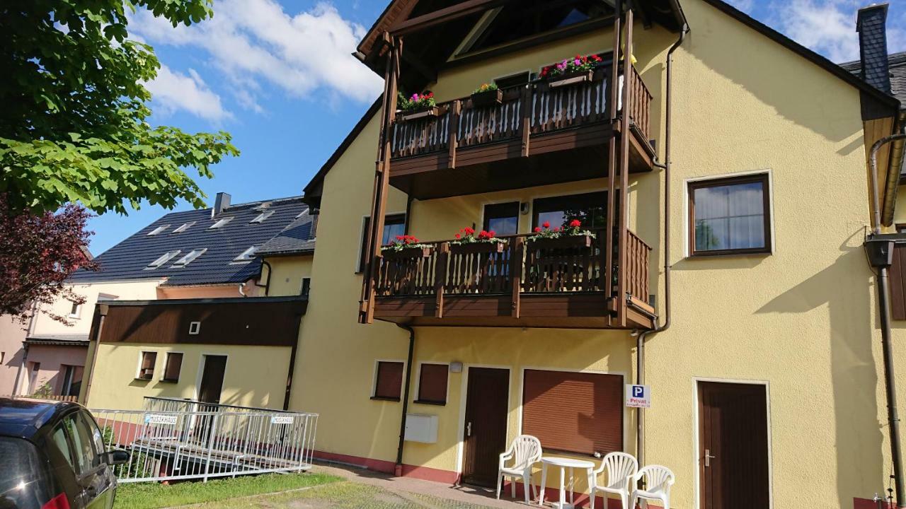 Ferienwohnung Korn Mit Tiefgarage Und Skiraum Oberwiesenthal Eksteriør billede